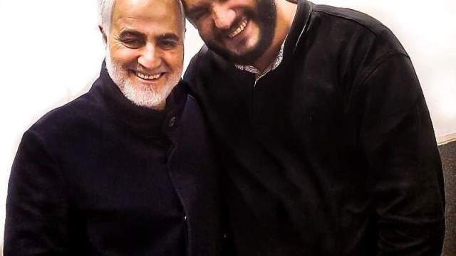 بشرطی که حاج آقا تو عکس بخندن!