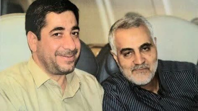 سرخ شدن صورت سردار شهید حاج حسین پور جعفری از حرف شهید حاج قاسم سلیمانی