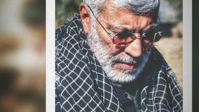یا بهجة قلبى وحزنه المرر