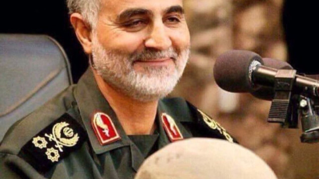 الشهيد اللواء قاسم سليماني